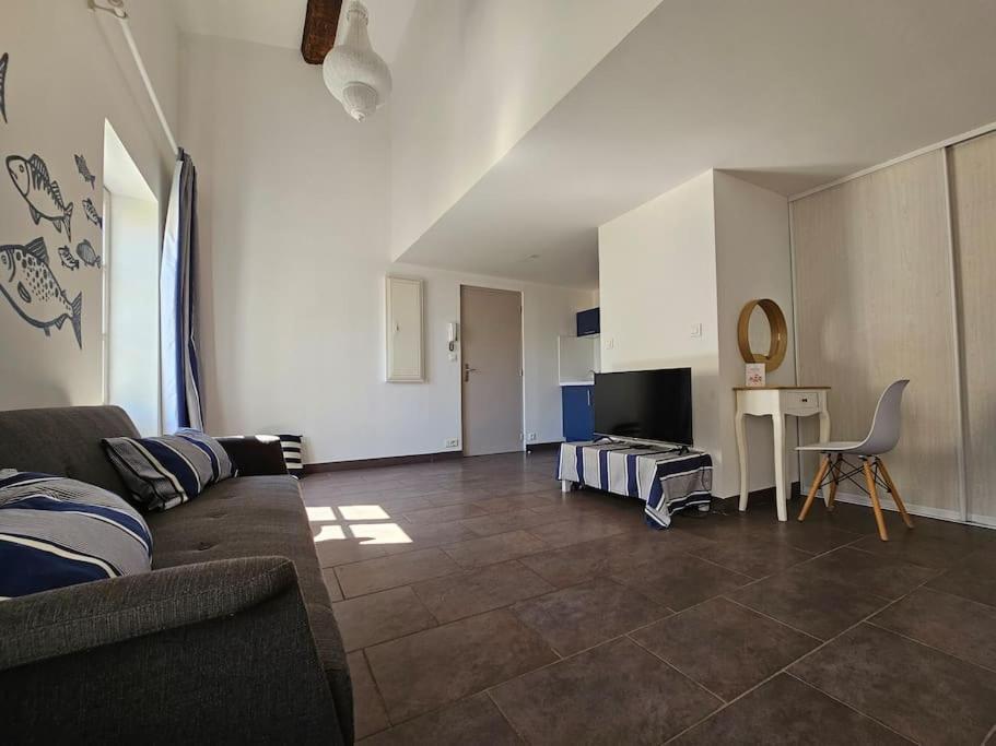 Le Duplex Du Marin Nimois - Nuit A Apartment